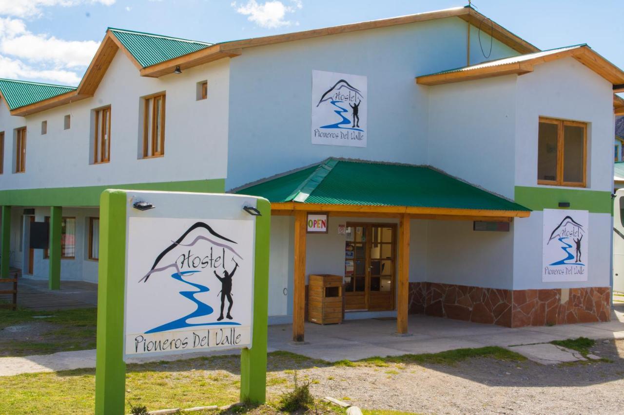 Hostel Pioneros Del Valle El Chaltén Exterior foto